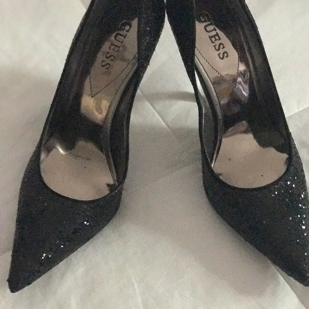 Shoes - Picture 3 of 6